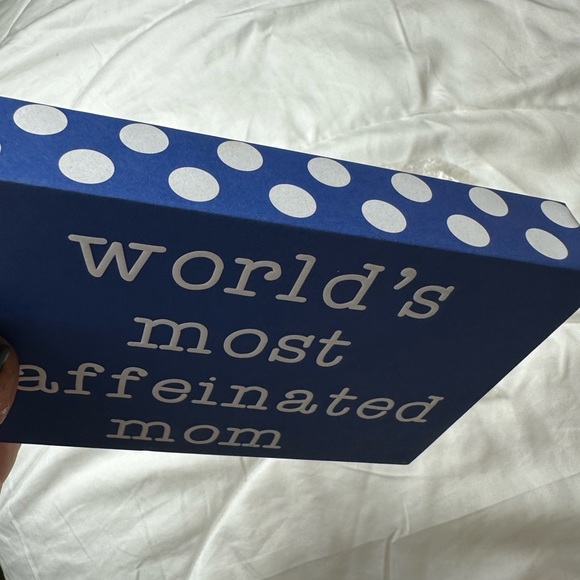 💚 BN Caffeinated mom sign 5 for $15 - Picture 11 of 11